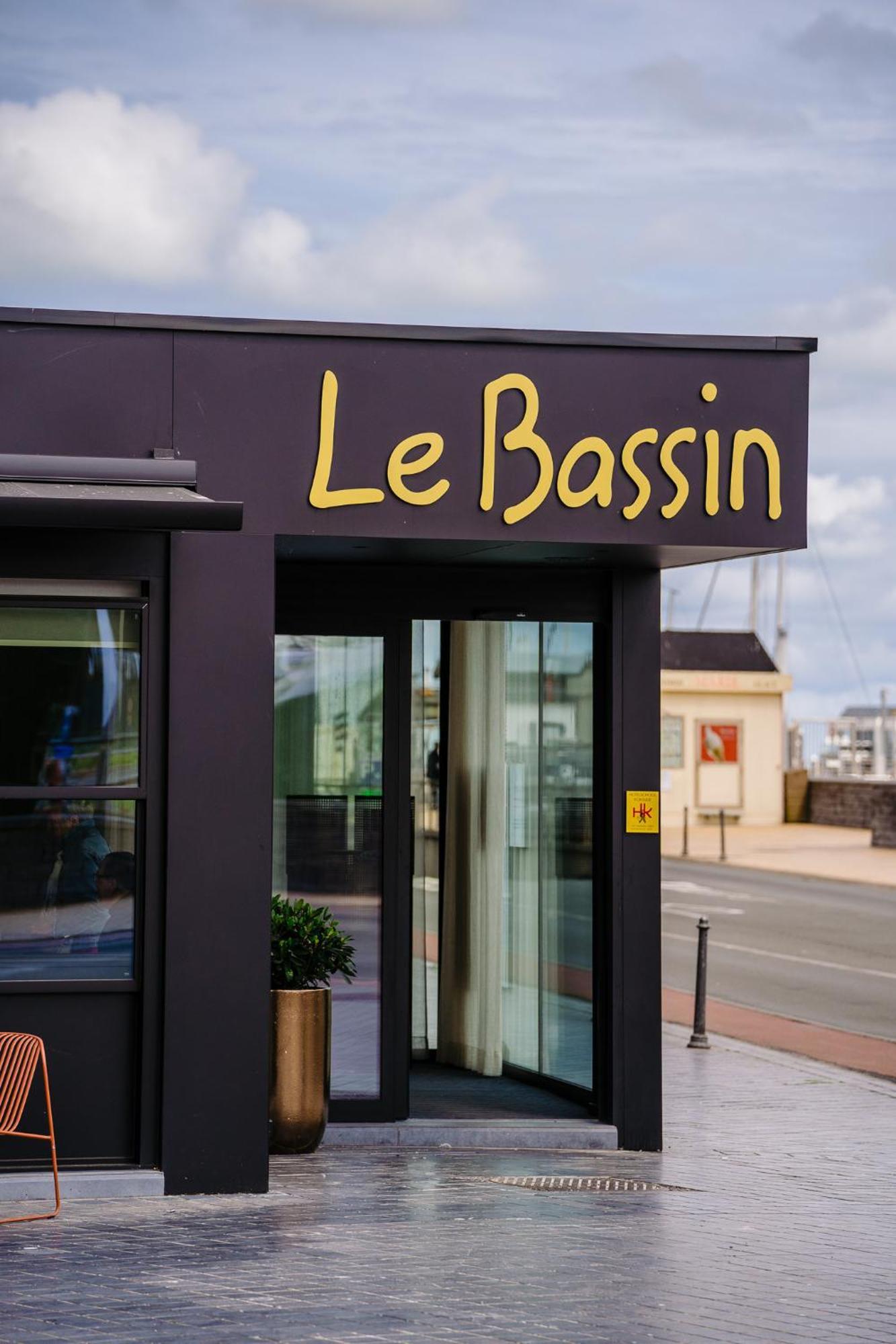 Hotel Du Bassin Остенде Экстерьер фото